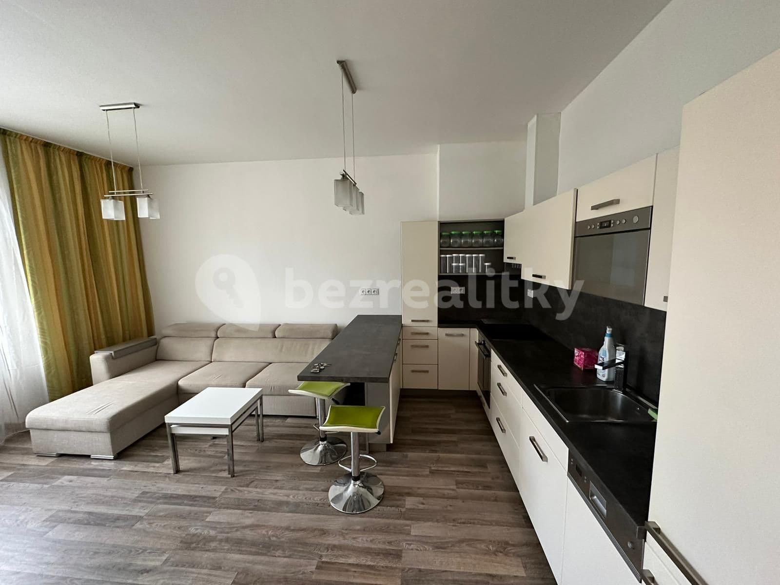 Prenájom bytu 2-izbový 46 m², Ruská, Praha, Praha Prenájom bytu 2-izbový 46 m², Ruská, Praha, Praha