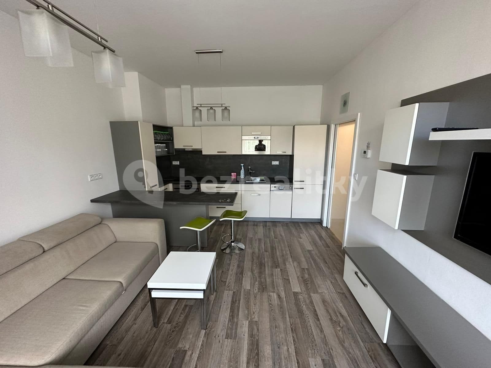 Prenájom bytu 2-izbový 46 m², Ruská, Praha, Praha Prenájom bytu 2-izbový 46 m², Ruská, Praha, Praha