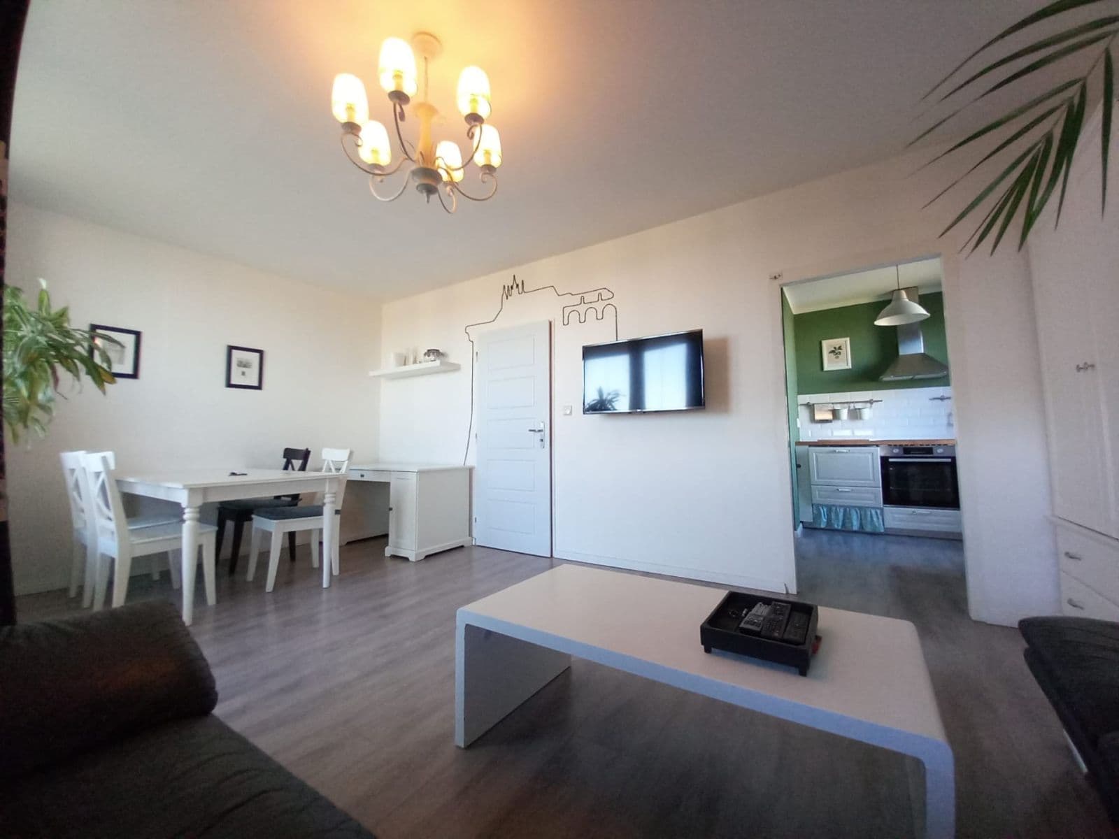 Prenájom bytu 3-izbový 77 m², Šiškova, Praha, Praha Prenájom bytu 3-izbový 77 m², Šiškova, Praha, Praha