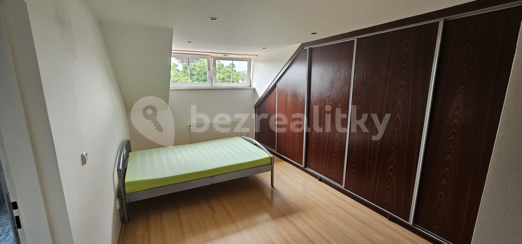 Prenájom bytu 3-izbový 72 m², gen. Klapálka, Kladno, Středočeský kraj Prenájom bytu 3-izbový 72 m², gen. Klapálka, Kladno, Středočeský kraj