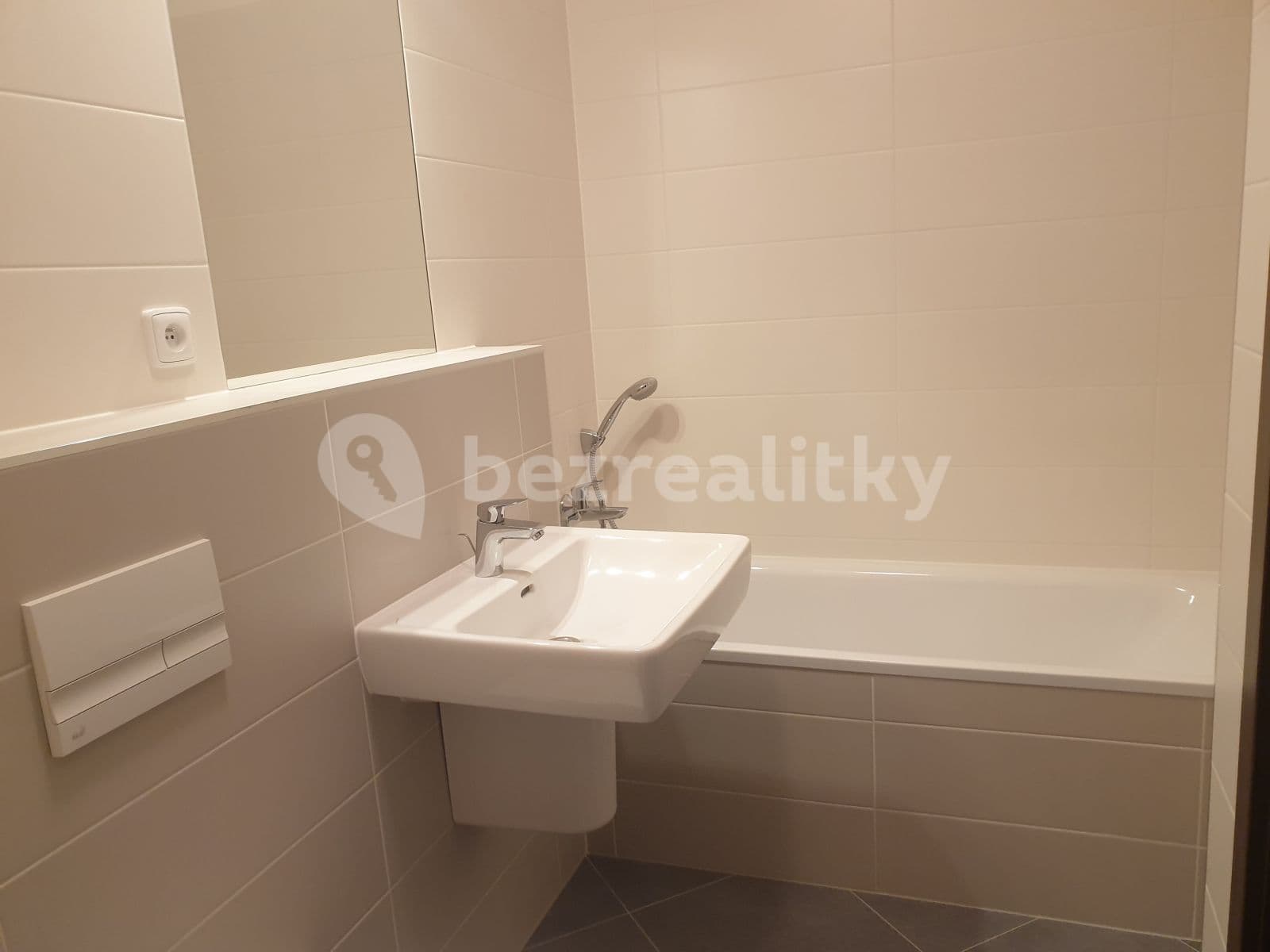 Prenájom bytu 1-izbový 26 m², Vítové, Praha, Praha Prenájom bytu 1-izbový 26 m², Vítové, Praha, Praha