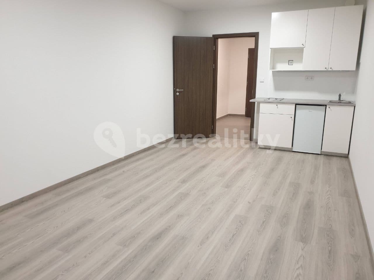 Prenájom bytu 1-izbový 32 m², Františka Jansy, Praha, Praha Prenájom bytu 1-izbový 32 m², Františka Jansy, Praha, Praha