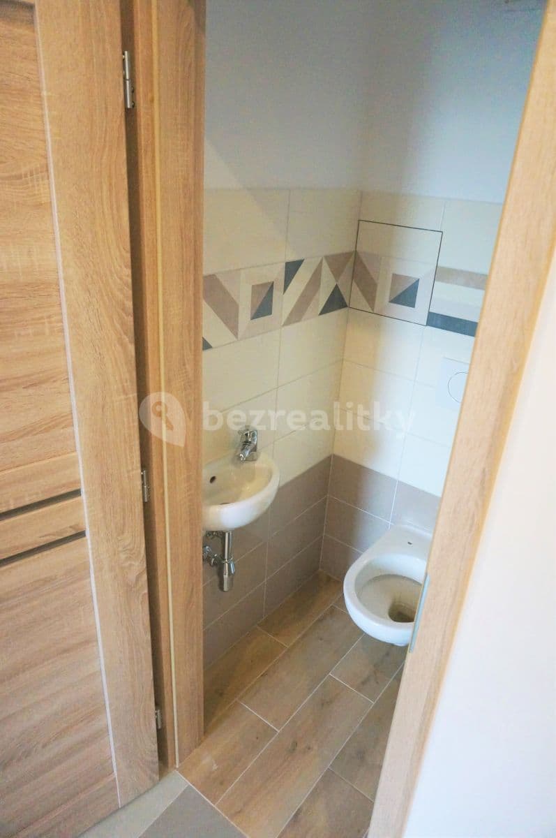 Prenájom bytu 3-izbový 79 m², Borovanského, Praha, Praha Prenájom bytu 3-izbový 79 m², Borovanského, Praha, Praha