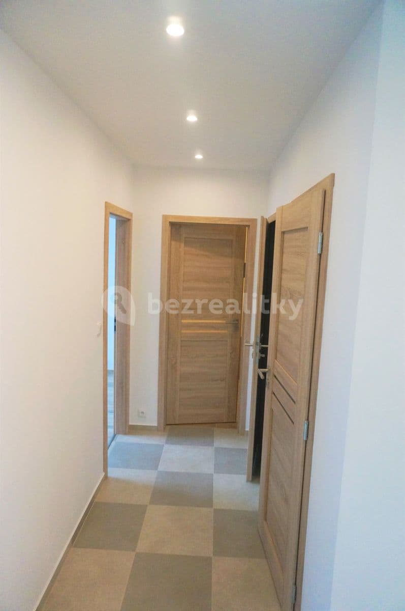 Prenájom bytu 3-izbový 79 m², Borovanského, Praha, Praha Prenájom bytu 3-izbový 79 m², Borovanského, Praha, Praha