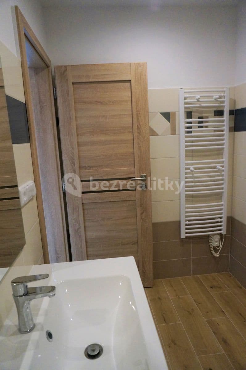 Prenájom bytu 3-izbový 79 m², Borovanského, Praha, Praha Prenájom bytu 3-izbový 79 m², Borovanského, Praha, Praha