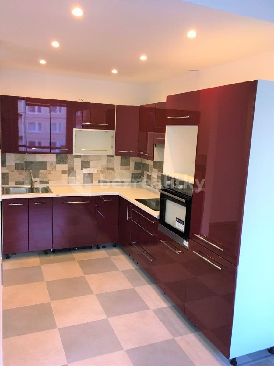 Prenájom bytu 3-izbový 79 m², Borovanského, Praha, Praha Prenájom bytu 3-izbový 79 m², Borovanského, Praha, Praha