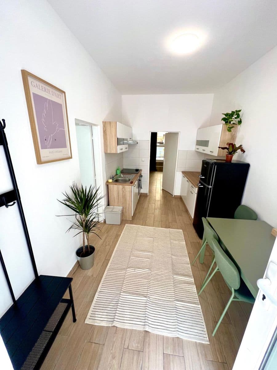 Prenájom bytu 2-izbový 49 m², Holečkova, Praha, Praha Prenájom bytu 2-izbový 49 m², Holečkova, Praha, Praha