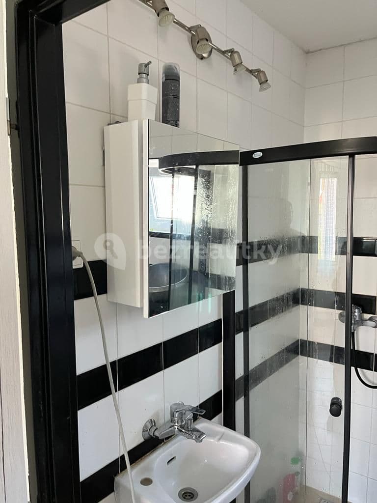 Prenájom bytu Garsoniéra 31 m², Za Lužinami, Praha, Praha Prenájom bytu Garsoniéra 31 m², Za Lužinami, Praha, Praha