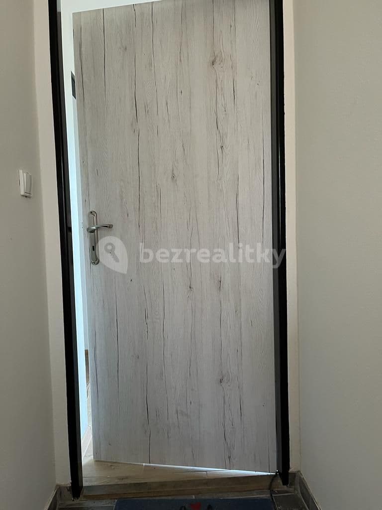 Prenájom bytu Garsoniéra 31 m², Za Lužinami, Praha, Praha Prenájom bytu Garsoniéra 31 m², Za Lužinami, Praha, Praha