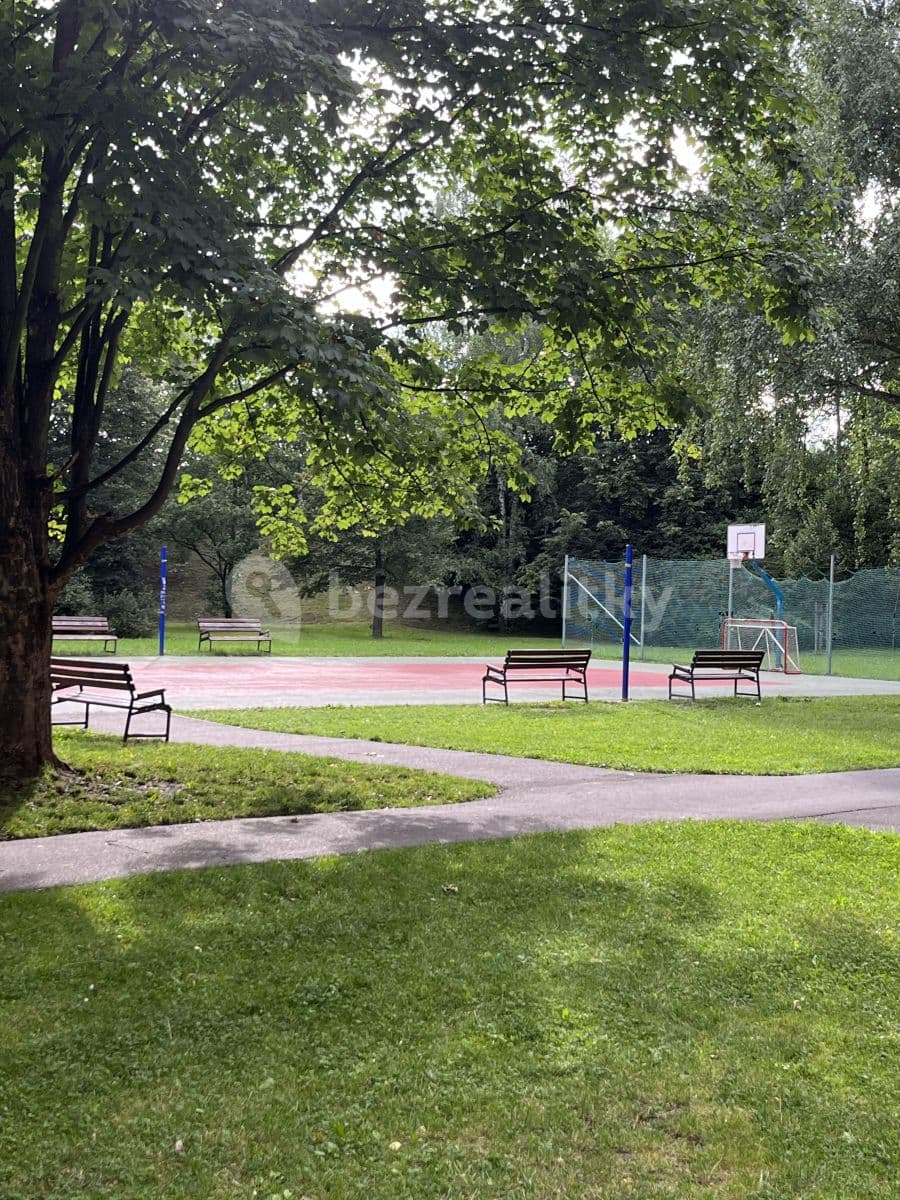 Prenájom bytu 2-izbový 54 m², Marie Majerové, Frýdek-Místek, Moravskoslezský kraj Prenájom bytu 2-izbový 54 m², Marie Majerové, Frýdek-Místek, Moravskoslezský kraj