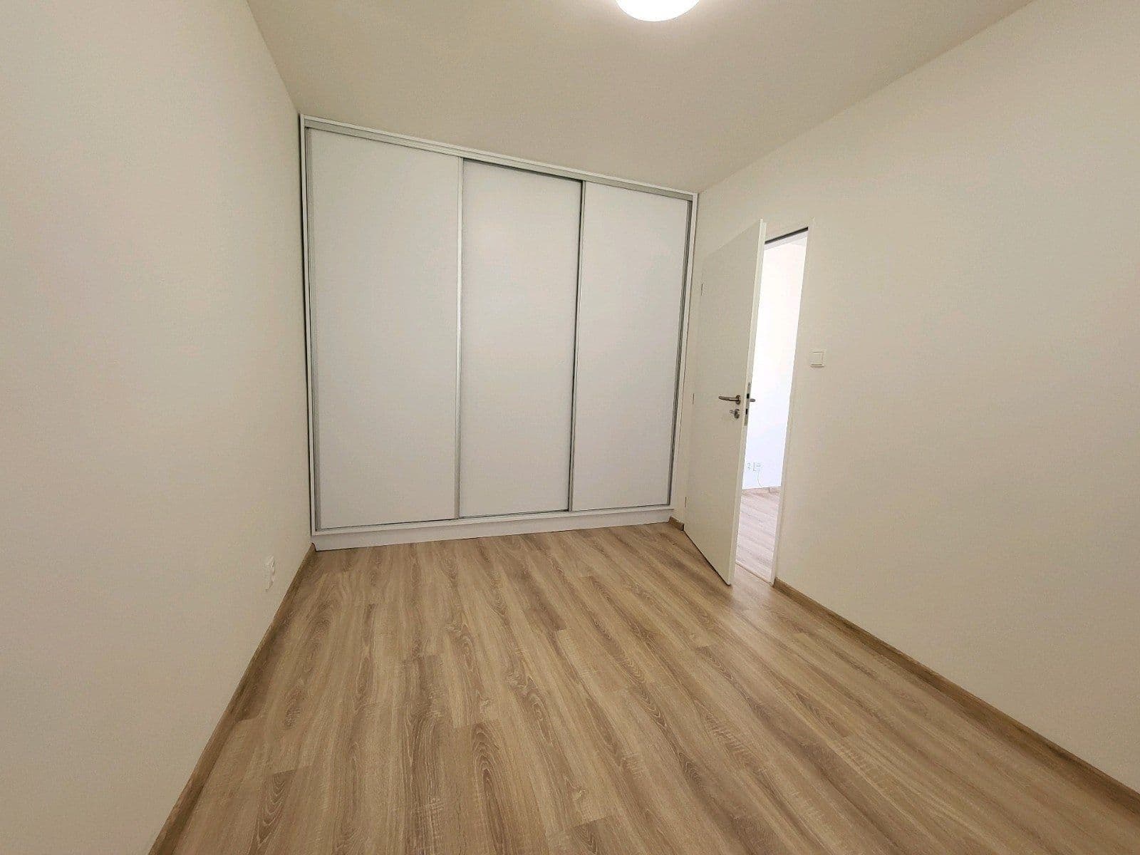 Prenájom bytu 2-izbový 37 m², U Nádraží, Havířov, Moravskoslezský kraj Prenájom bytu 2-izbový 37 m², U Nádraží, Havířov, Moravskoslezský kraj