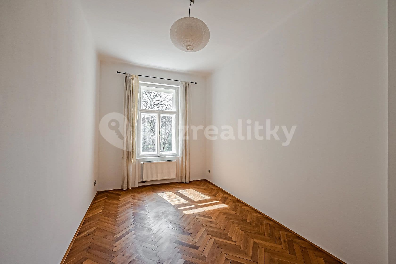 Prenájom bytu 3-izbový 71 m², Rybalkova, Praha, Praha Prenájom bytu 3-izbový 71 m², Rybalkova, Praha, Praha