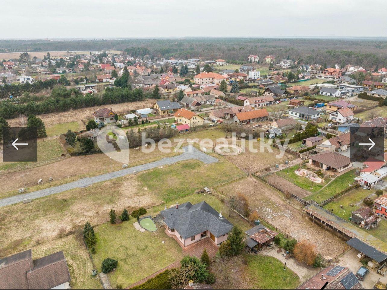 Predaj pozemku 906 m², Nový Vestec, Středočeský kraj