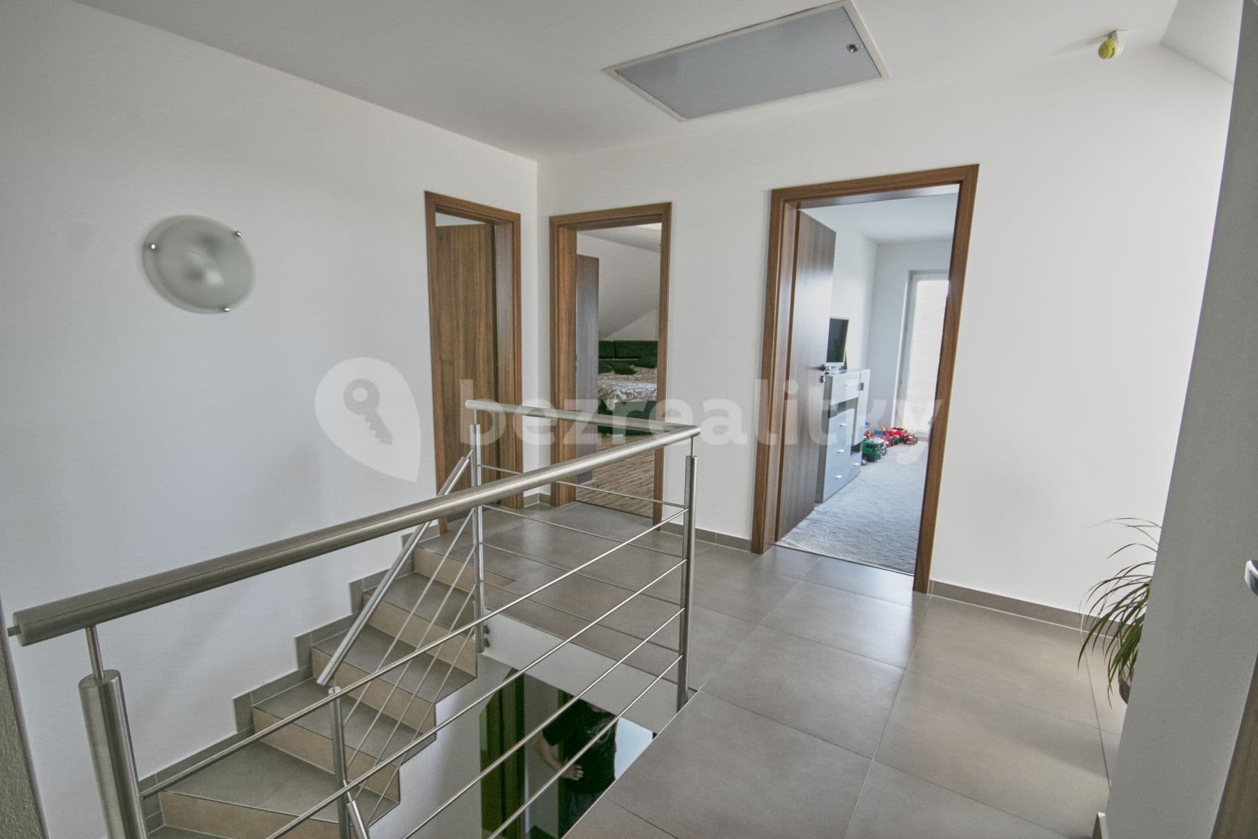 Prenájom domu 140 m², pozemek 1.200 m², Na Pavelce, Zlín, Zlínský kraj Prenájom domu 140 m², pozemek 1.200 m², Na Pavelce, Zlín, Zlínský kraj