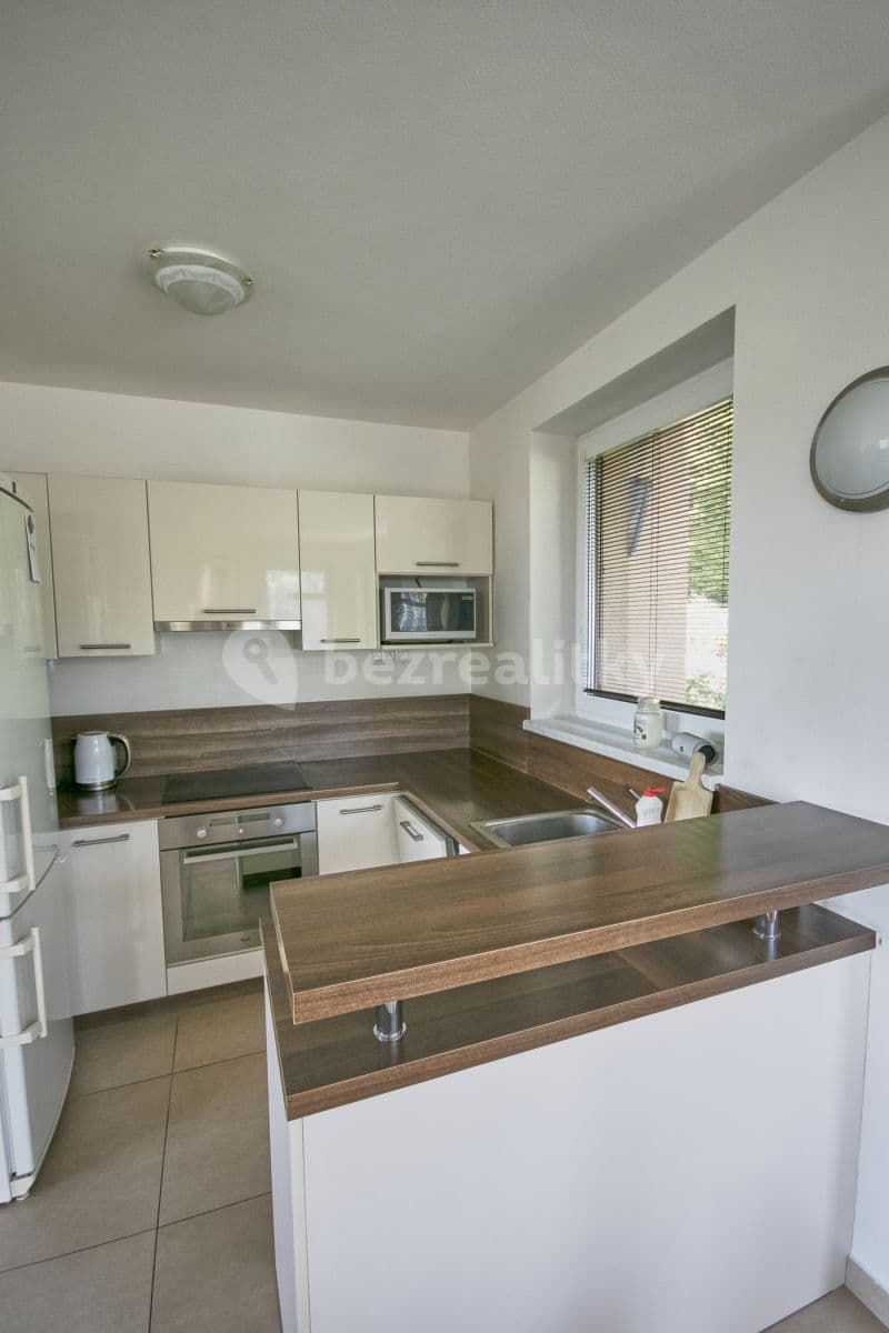 Prenájom domu 140 m², pozemek 1.200 m², Na Pavelce, Zlín, Zlínský kraj Prenájom domu 140 m², pozemek 1.200 m², Na Pavelce, Zlín, Zlínský kraj