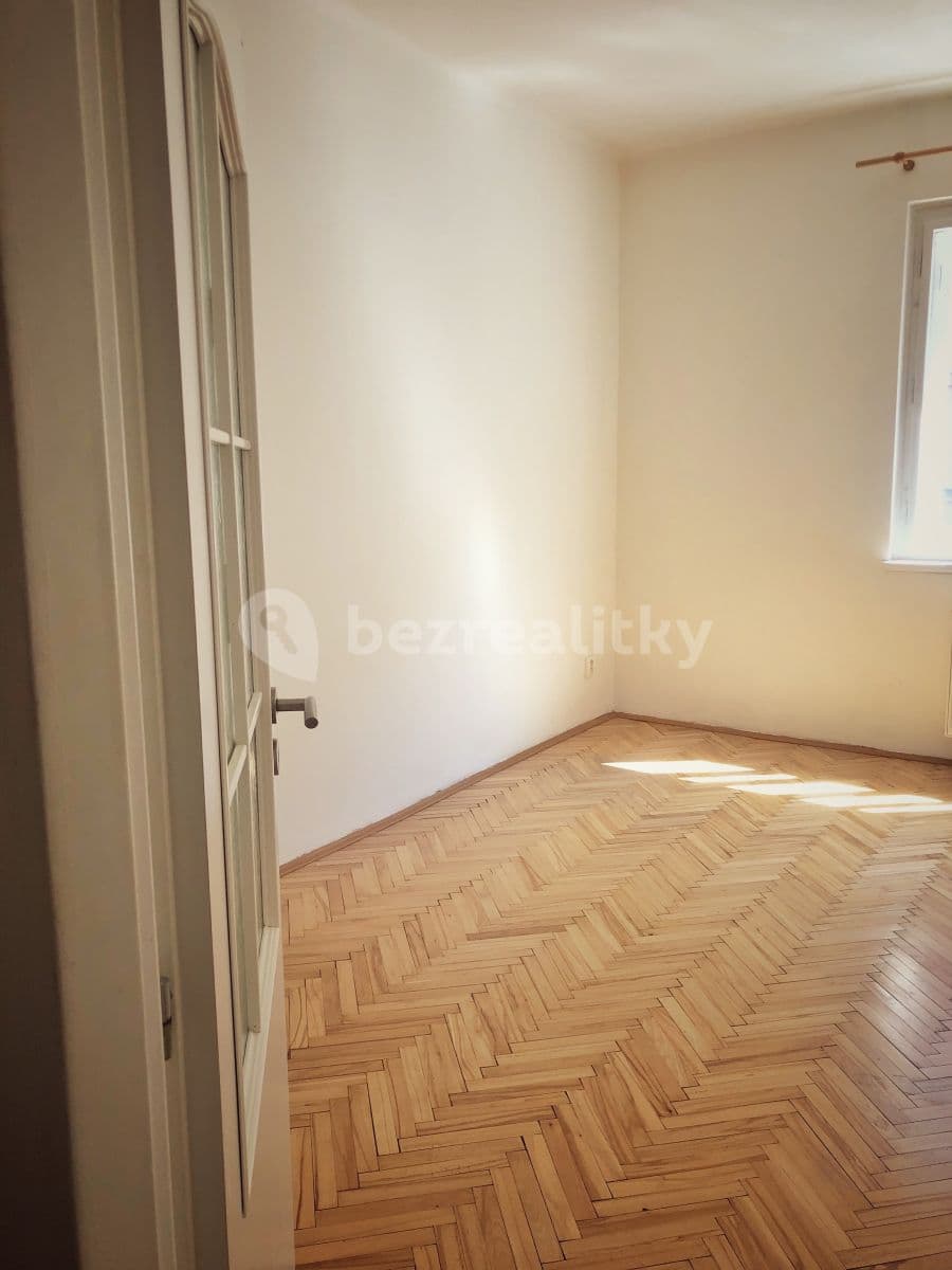 Prenájom bytu 1-izbový 30 m², Prostřední, Praha, Praha Prenájom bytu 1-izbový 30 m², Prostřední, Praha, Praha