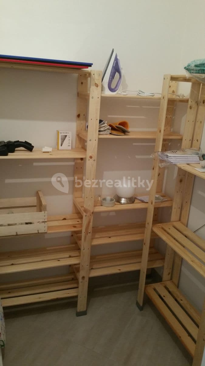 Prenájom bytu 2-izbový 50 m², Jateční, Praha, Praha Prenájom bytu 2-izbový 50 m², Jateční, Praha, Praha