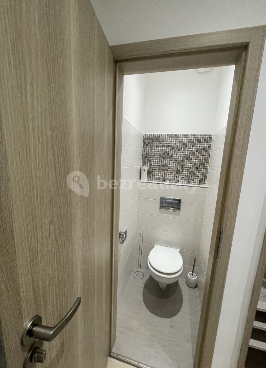 Prenájom bytu 2-izbový 50 m², Zelenečská, Praha, Praha Prenájom bytu 2-izbový 50 m², Zelenečská, Praha, Praha