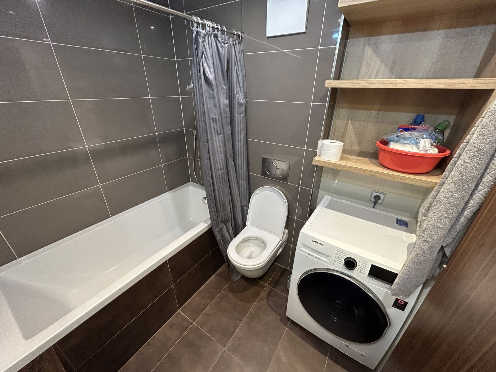 Prenájom bytu 2-izbový 45 m², U Libeňského pivovaru, Praha, Praha Prenájom bytu 2-izbový 45 m², U Libeňského pivovaru, Praha, Praha
