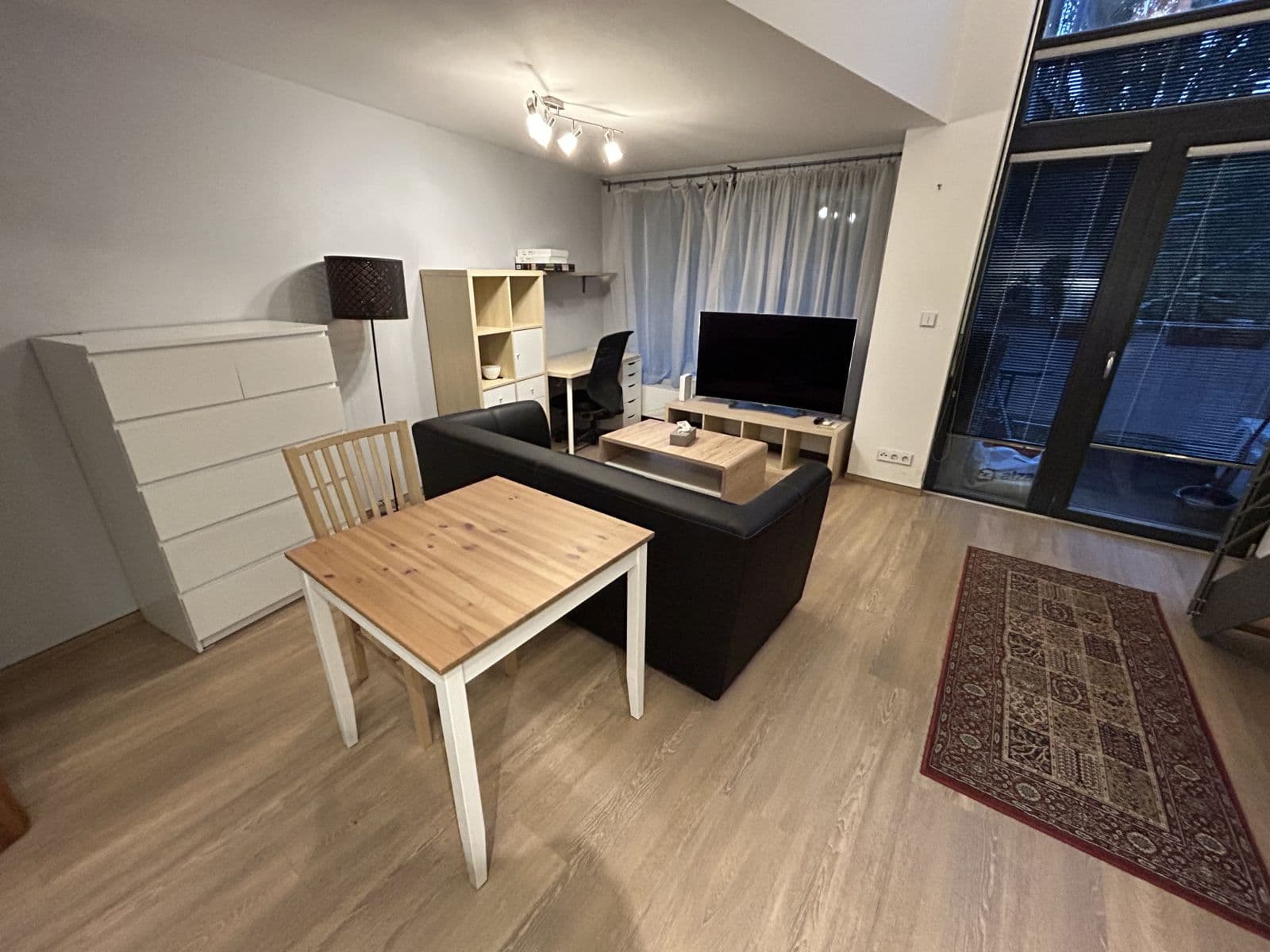 Prenájom bytu 2-izbový 45 m², U Libeňského pivovaru, Praha, Praha Prenájom bytu 2-izbový 45 m², U Libeňského pivovaru, Praha, Praha