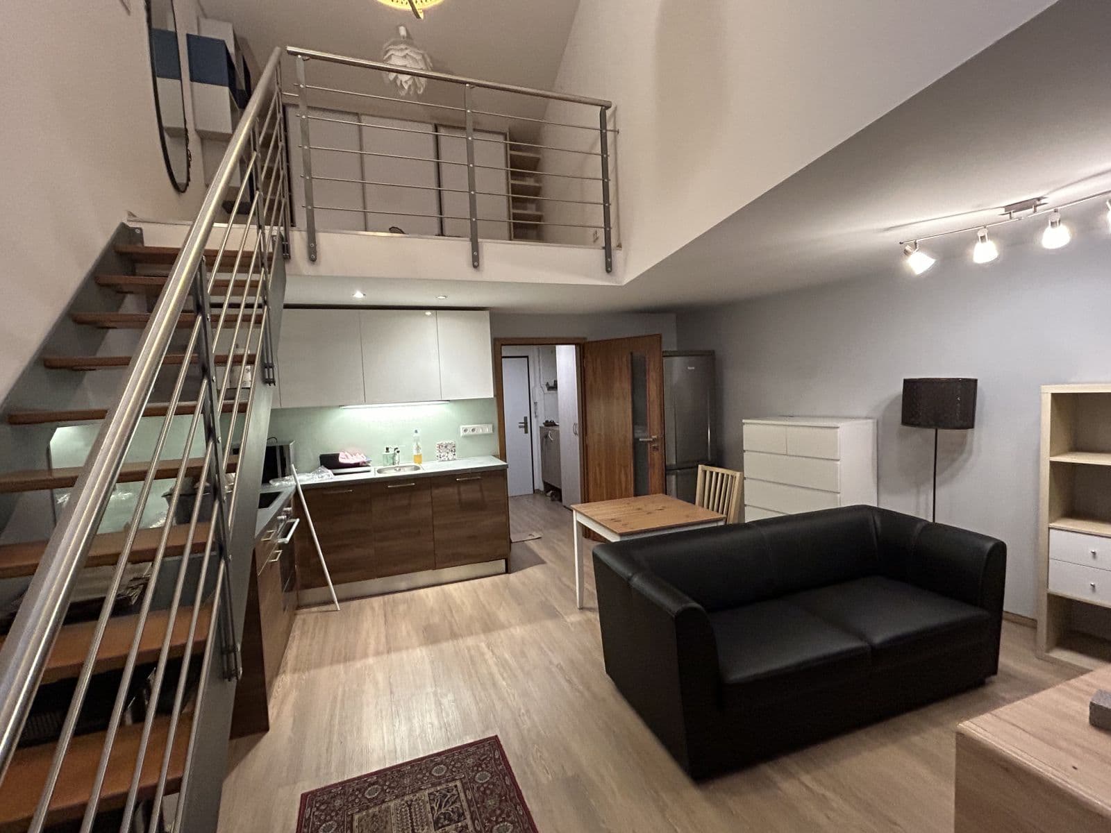 Prenájom bytu 2-izbový 45 m², U Libeňského pivovaru, Praha, Praha Prenájom bytu 2-izbový 45 m², U Libeňského pivovaru, Praha, Praha