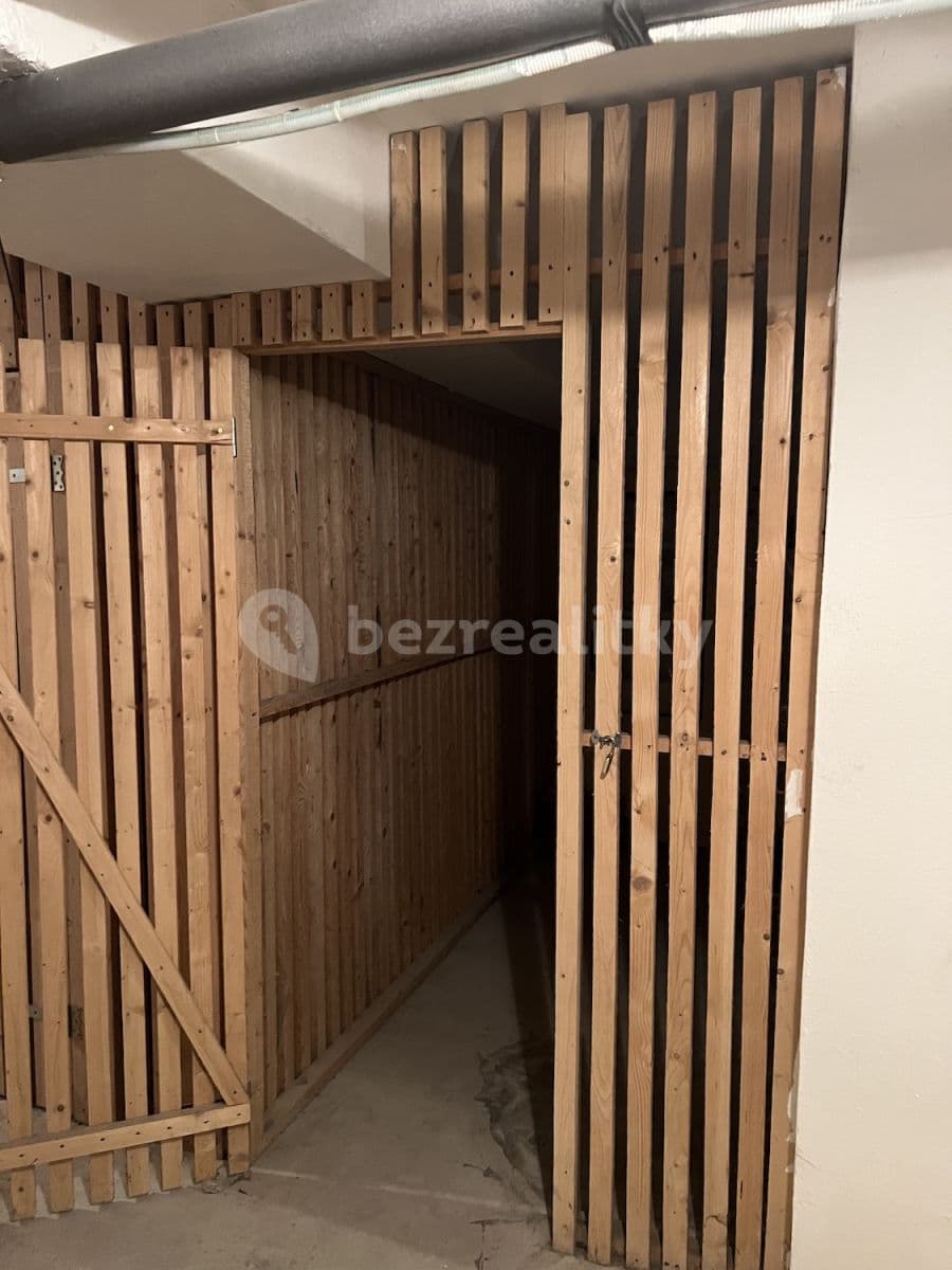 Prenájom bytu 2-izbový 43 m², Svojsíkova, Praha, Praha Prenájom bytu 2-izbový 43 m², Svojsíkova, Praha, Praha