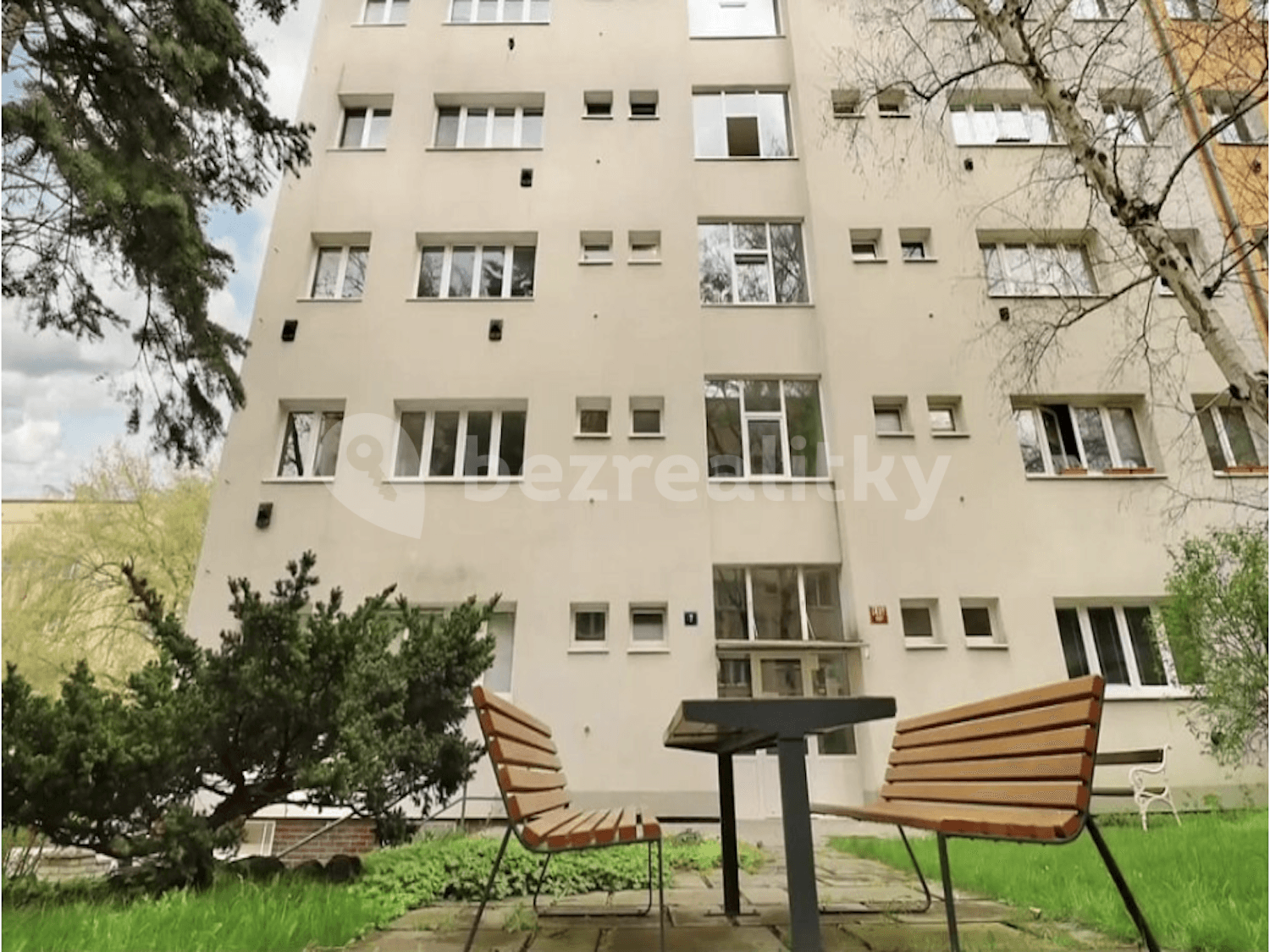 Prenájom bytu 2-izbový 43 m², Svojsíkova, Praha, Praha Prenájom bytu 2-izbový 43 m², Svojsíkova, Praha, Praha