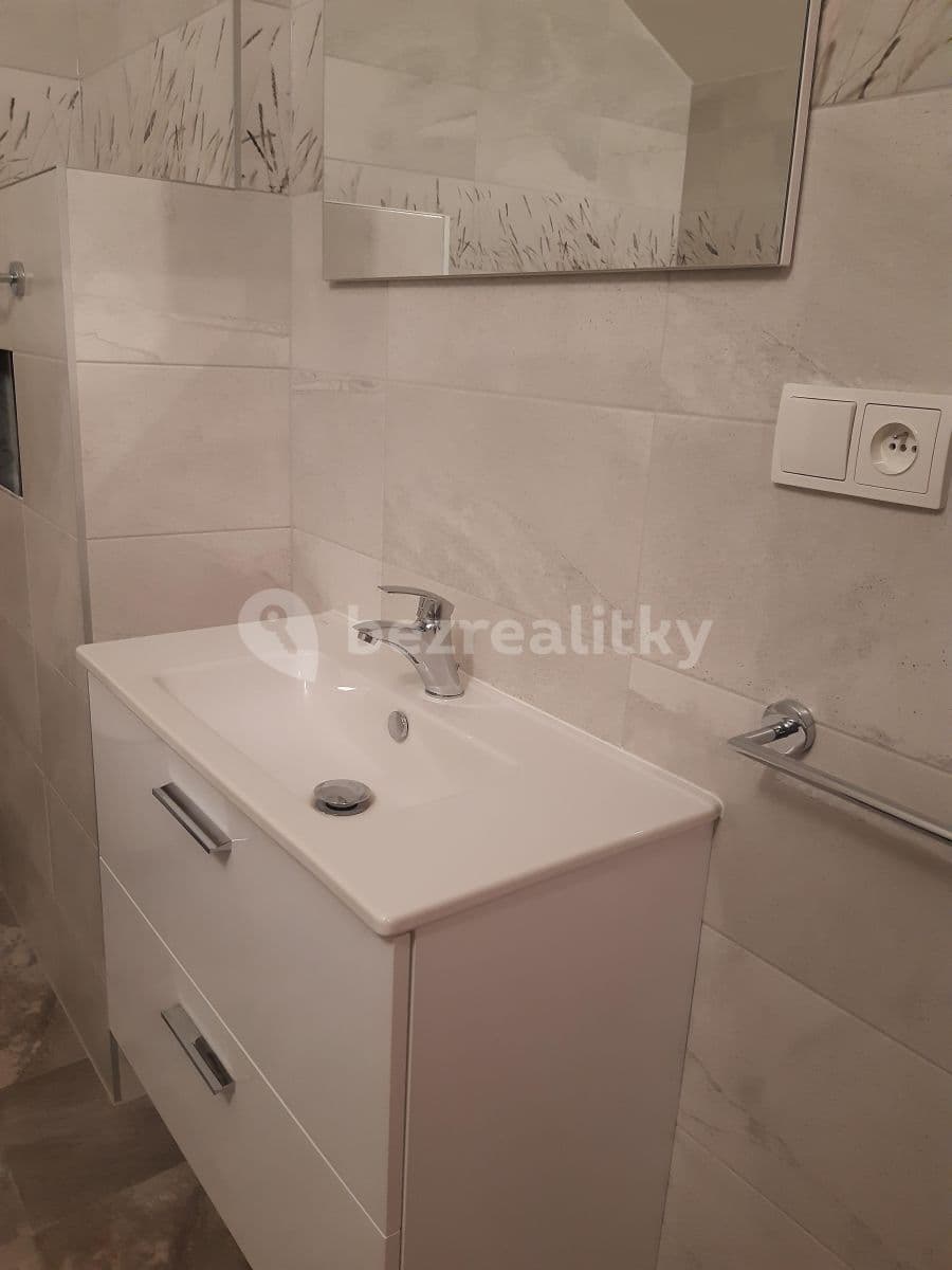 Prenájom bytu 2-izbový 62 m², Hrozňatova, Brno, Jihomoravský kraj Prenájom bytu 2-izbový 62 m², Hrozňatova, Brno, Jihomoravský kraj