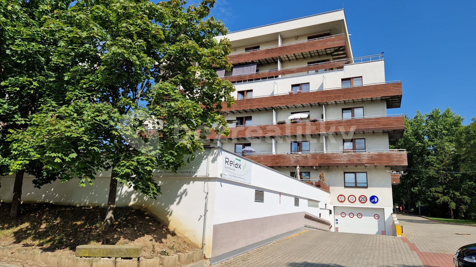 Prenájom garáže 15 m², Švehlova, Praha, Praha Prenájom garáže 15 m², Švehlova, Praha, Praha