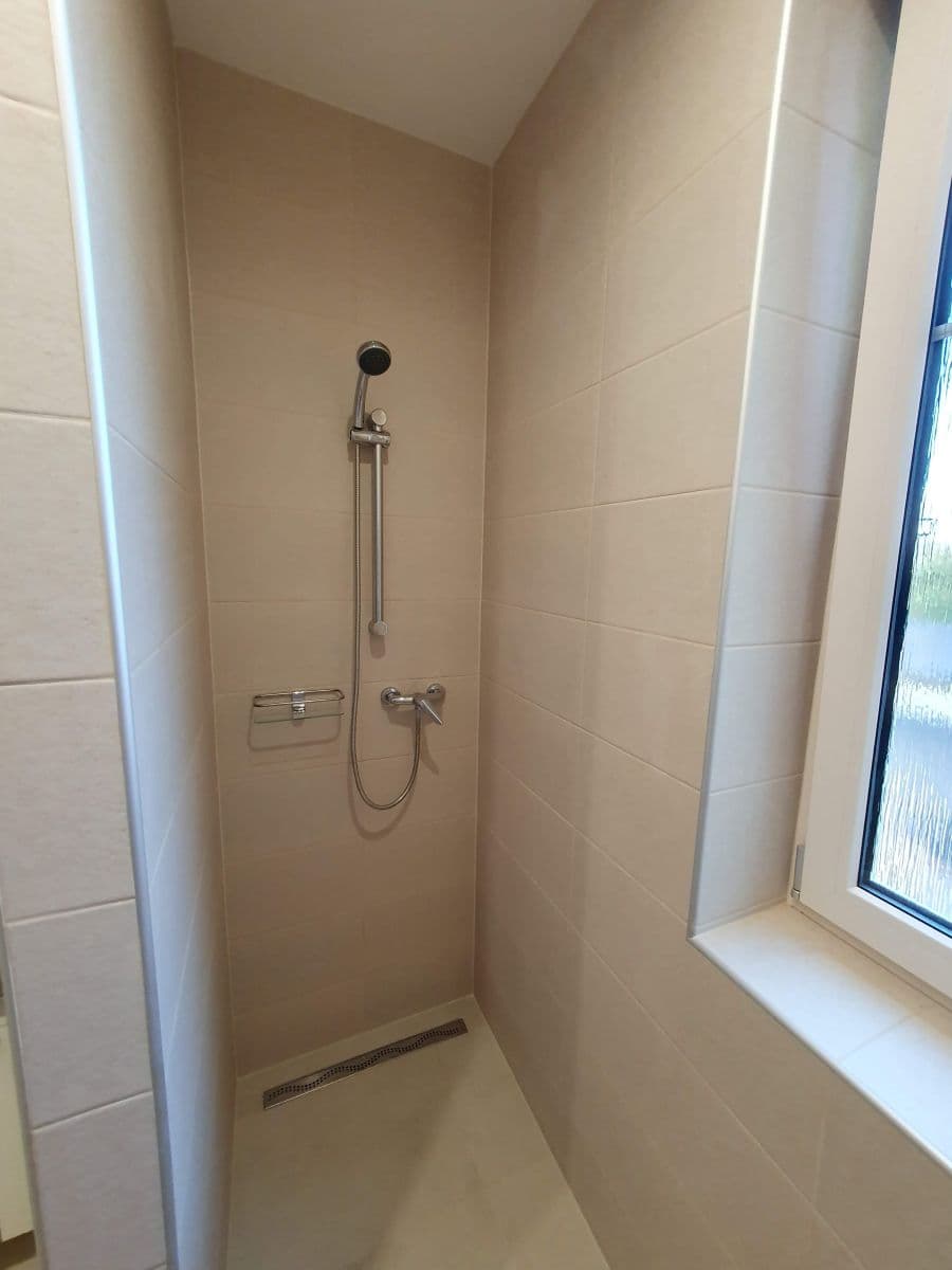 Prenájom bytu 4-izbový 93 m², Vochovská, Plzeň, Plzeňský kraj Prenájom bytu 4-izbový 93 m², Vochovská, Plzeň, Plzeňský kraj