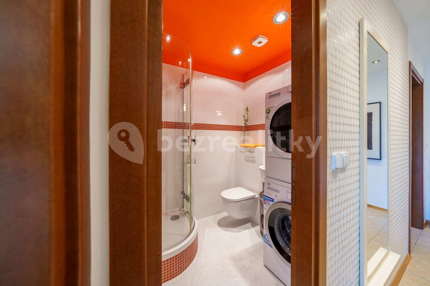 Prenájom bytu 3-izbový 80 m², Podvinný mlýn, Praha, Praha Prenájom bytu 3-izbový 80 m², Podvinný mlýn, Praha, Praha