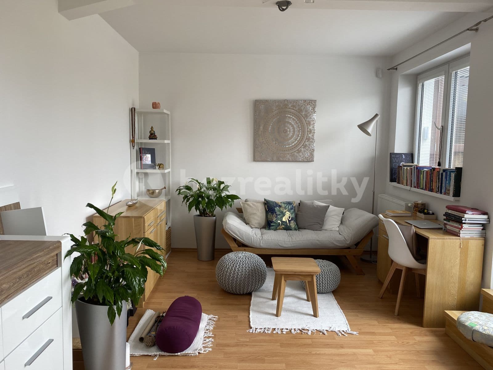 Prenájom bytu 1-izbový 55 m², Nad Kajetánkou, Praha, Praha Prenájom bytu 1-izbový 55 m², Nad Kajetánkou, Praha, Praha
