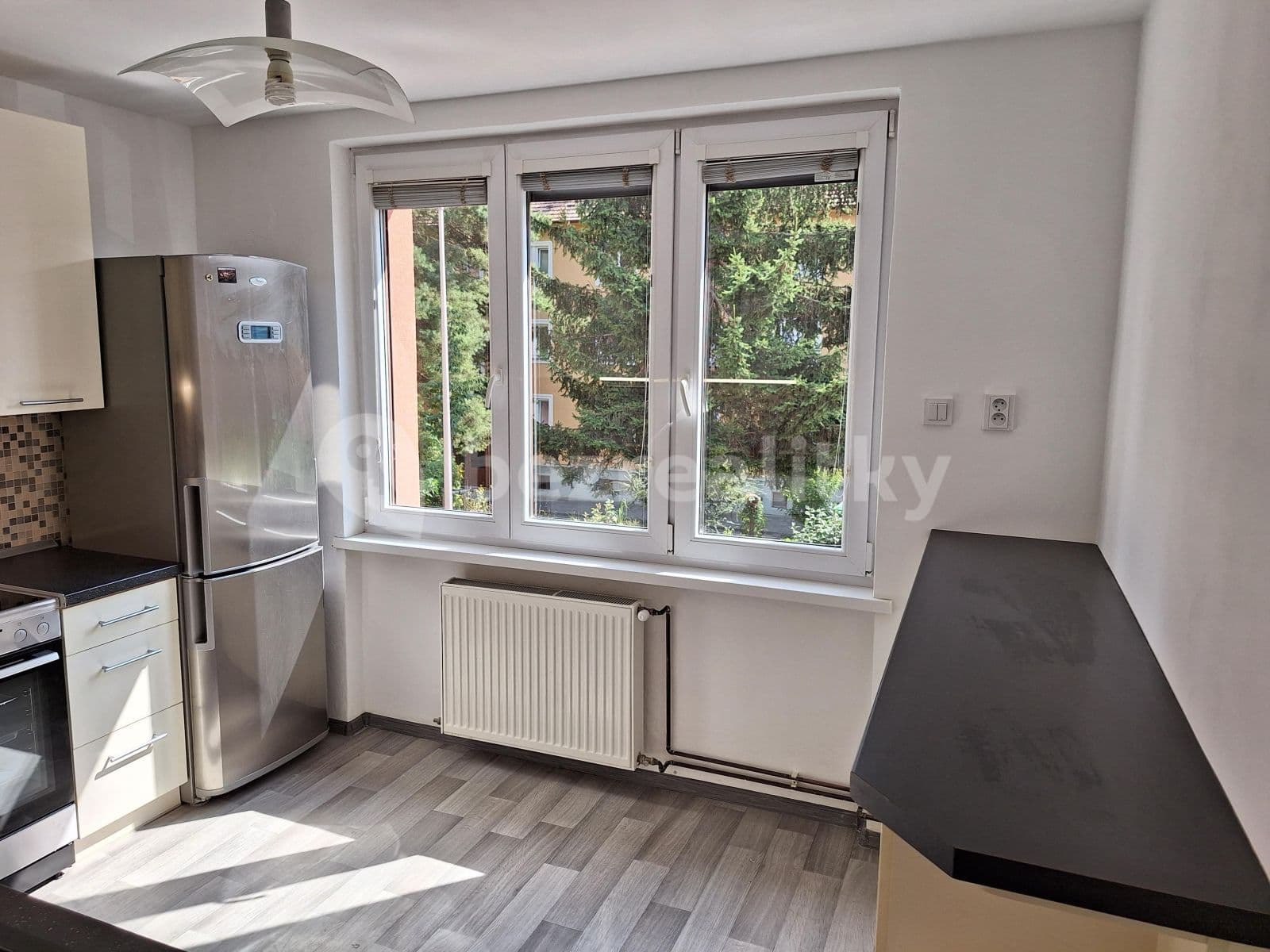 Prenájom bytu 1-izbový 35 m², Husova čtvrť, Rosice, Jihomoravský kraj Prenájom bytu 1-izbový 35 m², Husova čtvrť, Rosice, Jihomoravský kraj