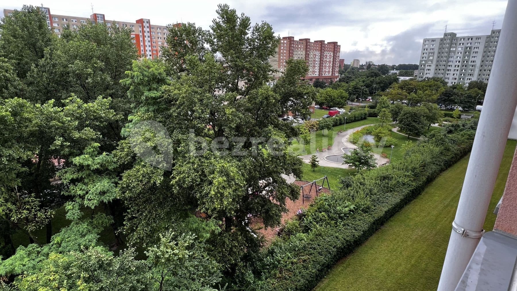Prenájom bytu 1-izbový 38 m², Lužná, Petržalka, Bratislavský kraj Prenájom bytu 1-izbový 38 m², Lužná, Petržalka, Bratislavský kraj