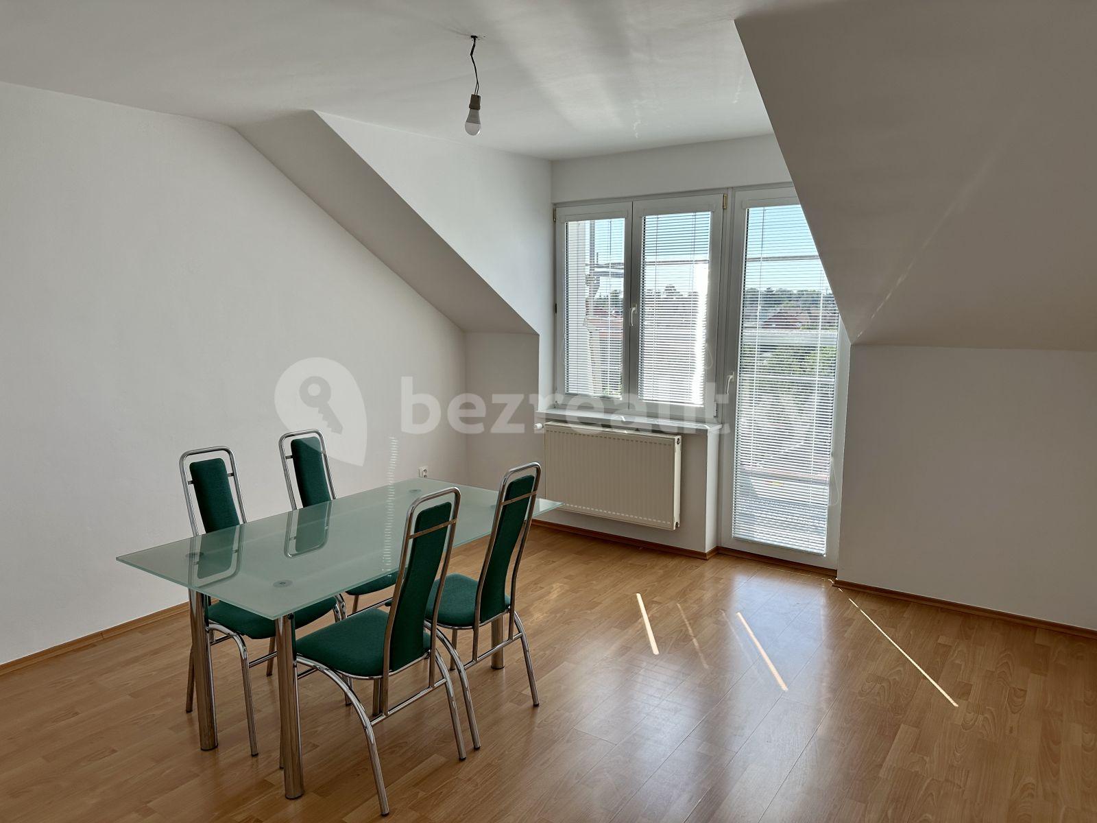 Predaj bytu 2-izbový 58 m², Študentská, Trnava, Trnavský kraj