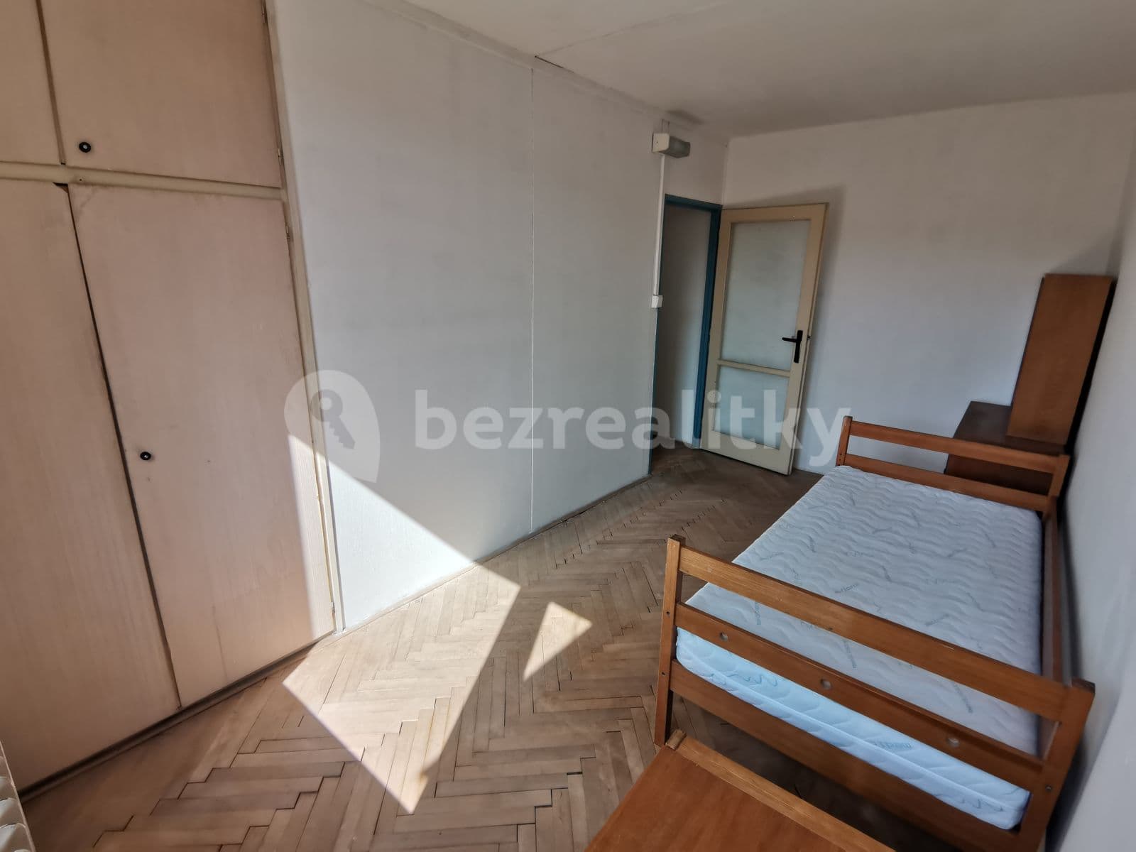 Prenájom bytu 4-izbový 85 m², Molákova, Praha, Praha Prenájom bytu 4-izbový 85 m², Molákova, Praha, Praha