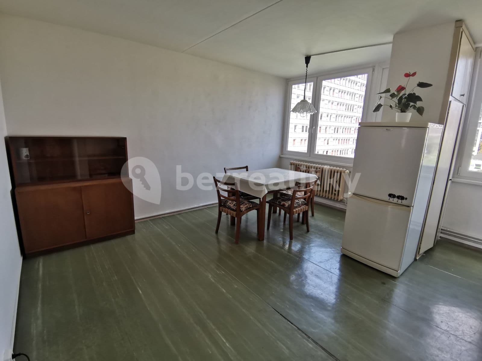 Prenájom bytu 4-izbový 85 m², Molákova, Praha, Praha Prenájom bytu 4-izbový 85 m², Molákova, Praha, Praha
