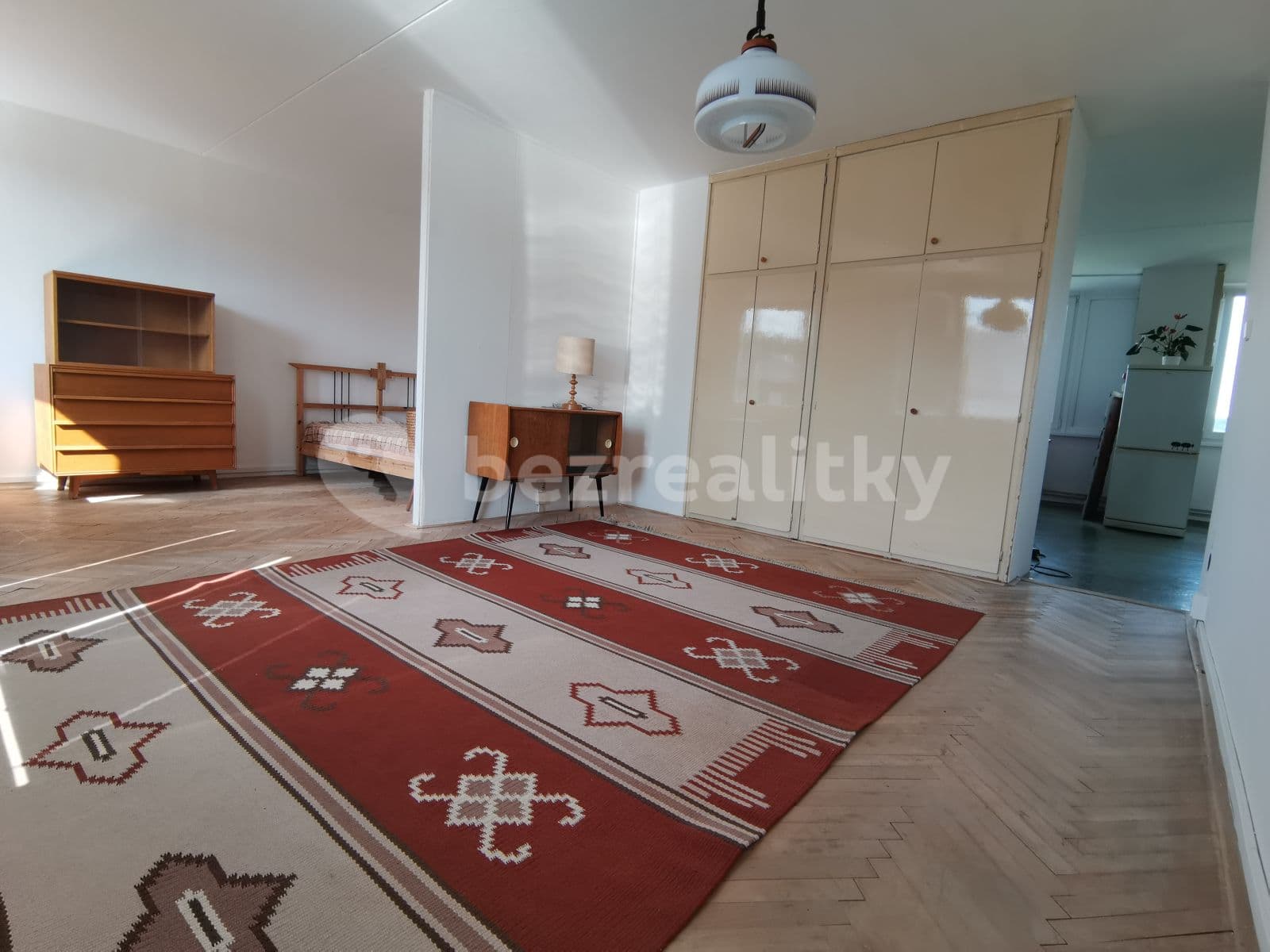 Prenájom bytu 4-izbový 85 m², Molákova, Praha, Praha Prenájom bytu 4-izbový 85 m², Molákova, Praha, Praha