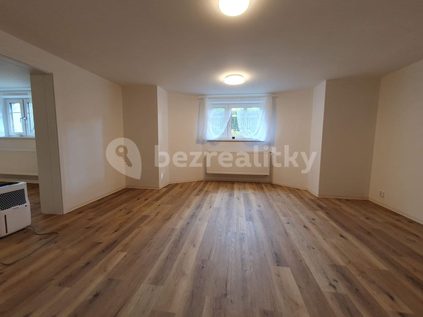 Prenájom bytu 2-izbový 76 m², Vochovská, Plzeň, Plzeňský kraj Prenájom bytu 2-izbový 76 m², Vochovská, Plzeň, Plzeňský kraj