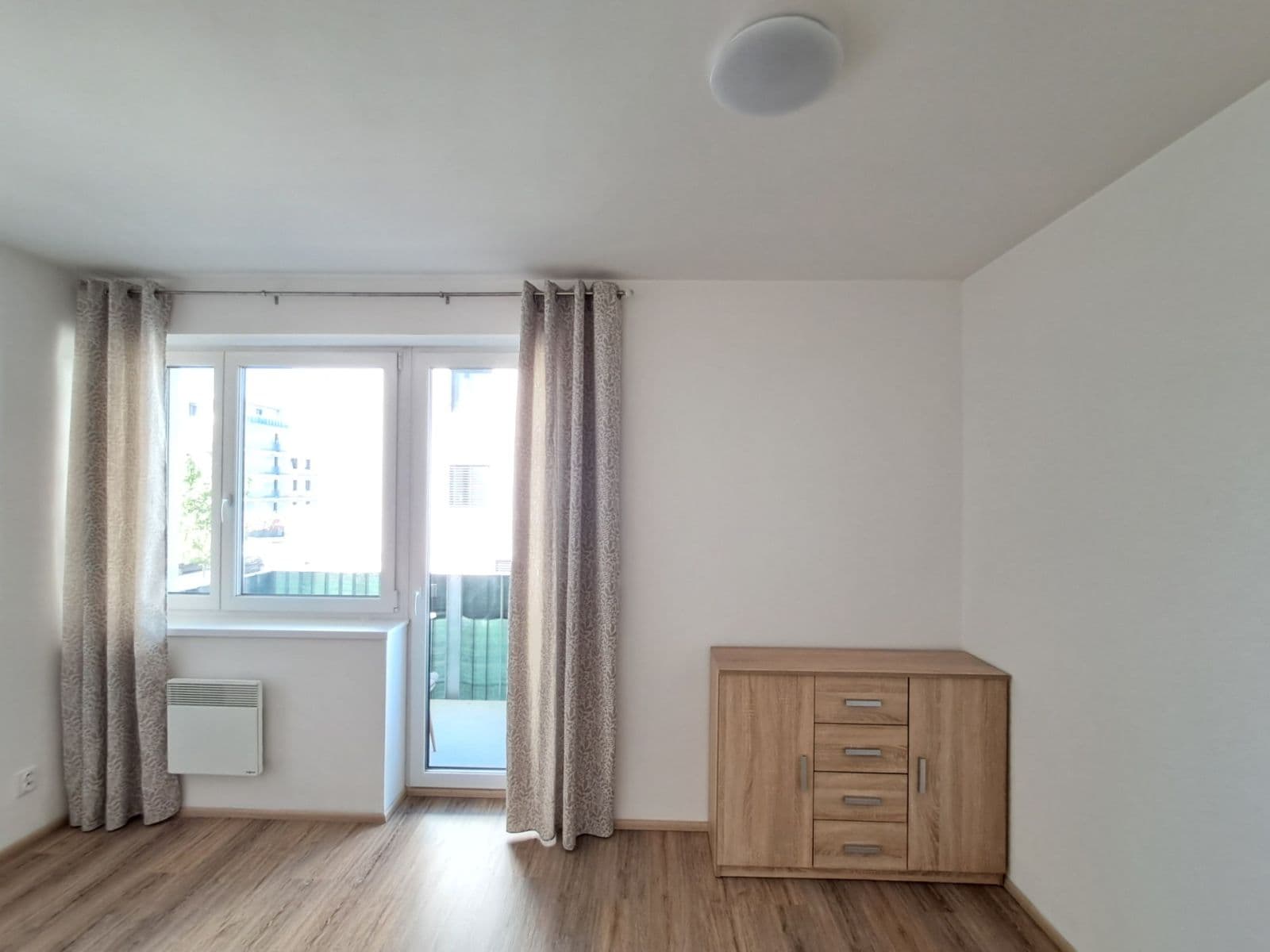 Prenájom bytu 1-izbový 32 m², Nerudova, Poděbrady, Středočeský kraj Prenájom bytu 1-izbový 32 m², Nerudova, Poděbrady, Středočeský kraj