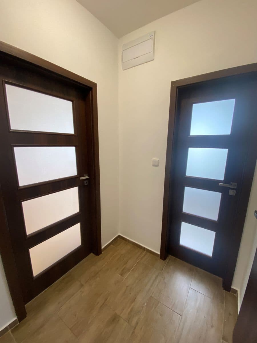 Prenájom bytu 1-izbový 25 m², Havířská, Teplice, Ústecký kraj Prenájom bytu 1-izbový 25 m², Havířská, Teplice, Ústecký kraj