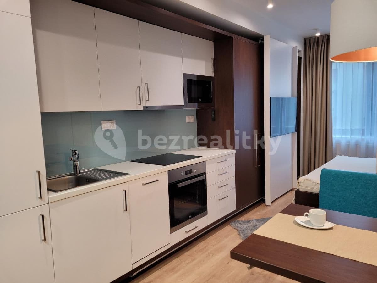Prenájom bytu 1-izbový 31 m², Mukařovského, Praha, Praha Prenájom bytu 1-izbový 31 m², Mukařovského, Praha, Praha