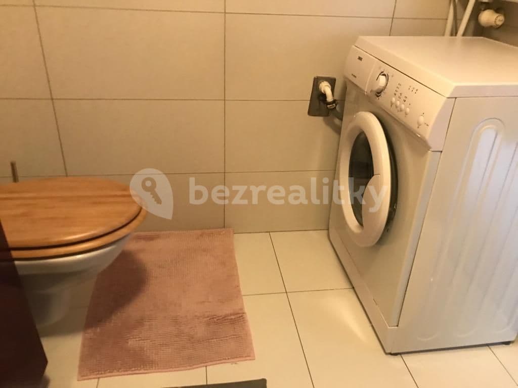Prenájom bytu 2-izbový 60 m², Jeremiášova, Praha, Praha Prenájom bytu 2-izbový 60 m², Jeremiášova, Praha, Praha