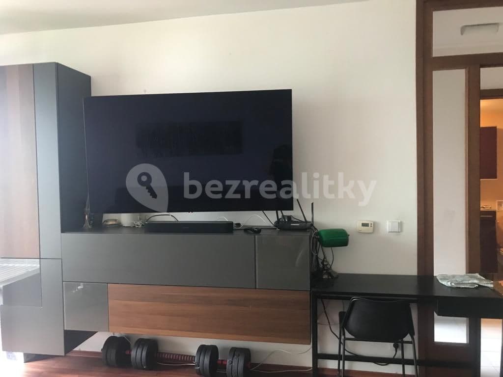 Prenájom bytu 2-izbový 60 m², Jeremiášova, Praha, Praha Prenájom bytu 2-izbový 60 m², Jeremiášova, Praha, Praha
