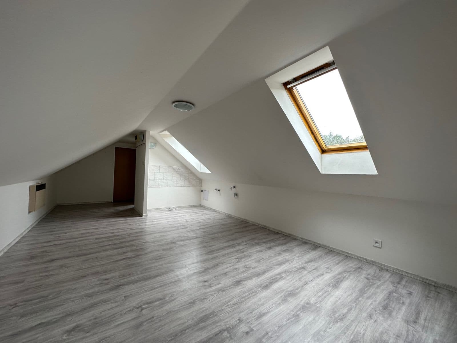 Prenájom bytu 1-izbový 35 m², Svobody, Liberec, Liberecký kraj Prenájom bytu 1-izbový 35 m², Svobody, Liberec, Liberecký kraj