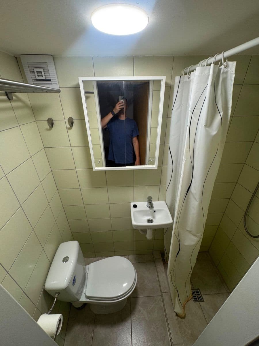 Prenájom bytu 1-izbový 27 m², Kralická, Praha, Praha Prenájom bytu 1-izbový 27 m², Kralická, Praha, Praha