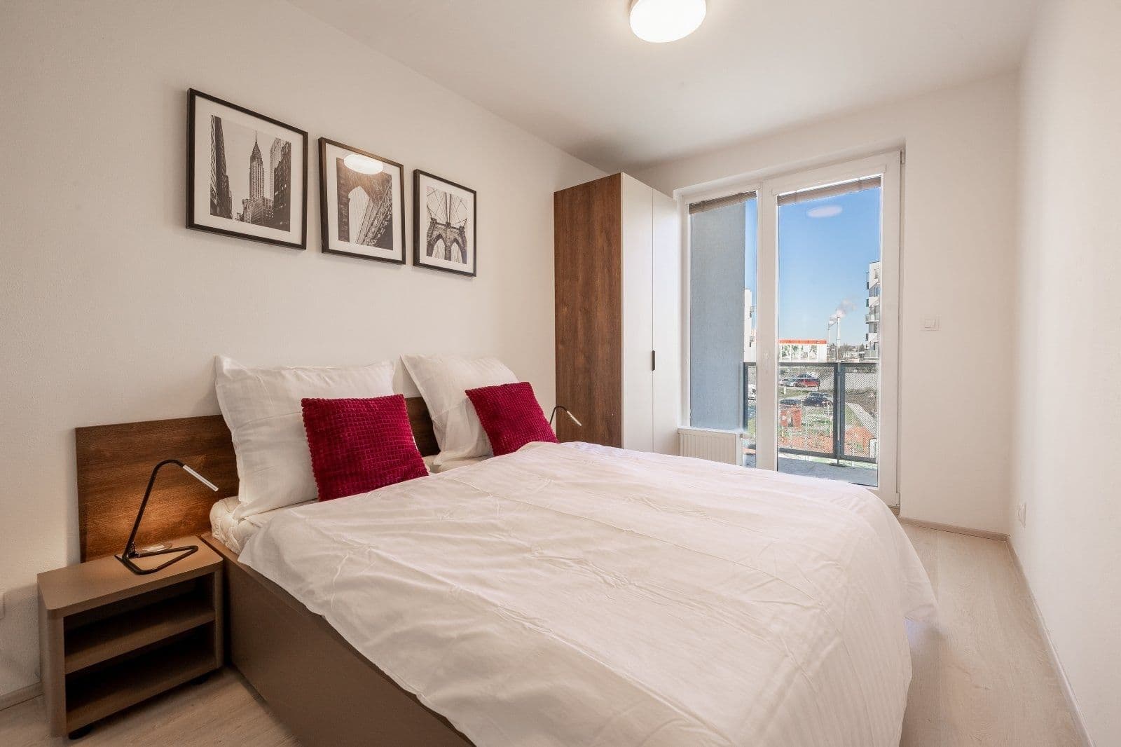 Prenájom bytu 2-izbový 46 m², Magisterská, Plzeň, Plzeňský kraj Prenájom bytu 2-izbový 46 m², Magisterská, Plzeň, Plzeňský kraj