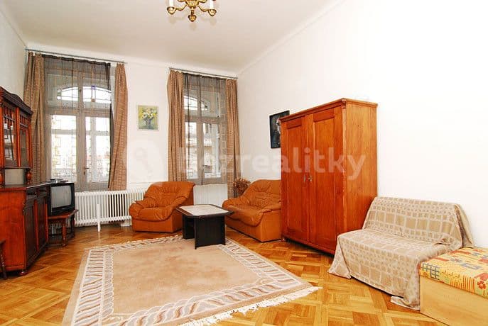 Prenájom bytu 4-izbový 107 m², Spálená, Praha, Praha