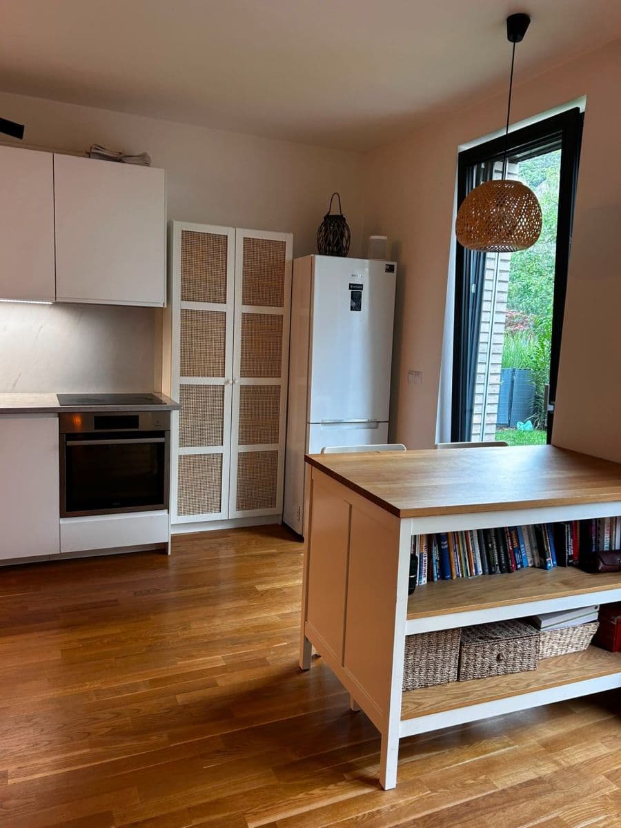 Prenájom bytu 1-izbový 1 m², Ke Hřišti, Černošice, Středočeský kraj Prenájom bytu 1-izbový 1 m², Ke Hřišti, Černošice, Středočeský kraj