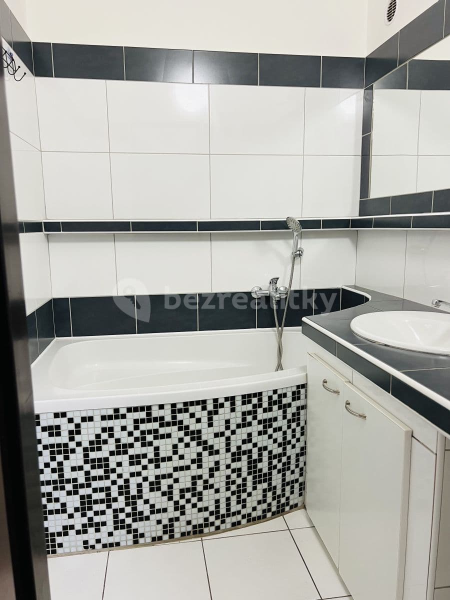 Prenájom bytu 2-izbový 64 m², Horní, Ostrava, Moravskoslezský kraj Prenájom bytu 2-izbový 64 m², Horní, Ostrava, Moravskoslezský kraj